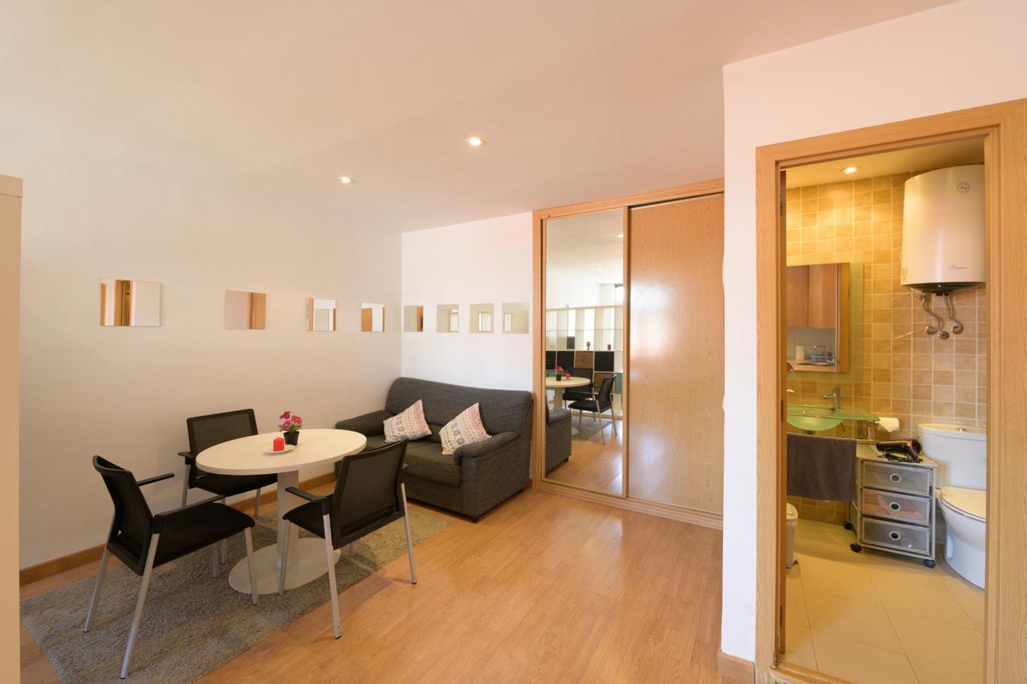 Apartamento4Estaciones 马德里 外观 照片